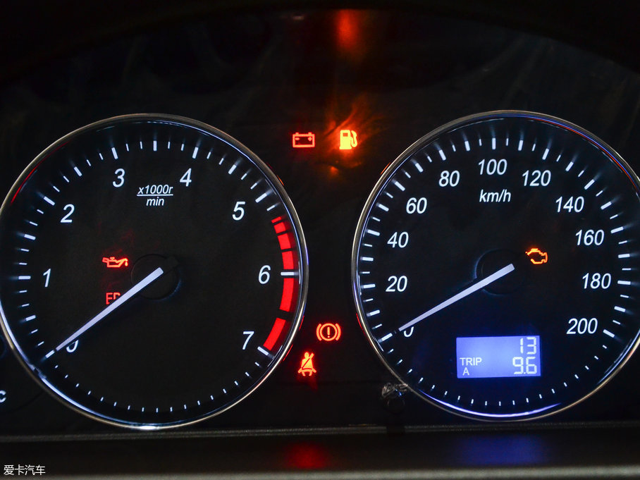 2015������M30 1.5L �ք�(d��ng)������