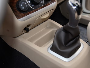 北汽威旺2015款威旺M30