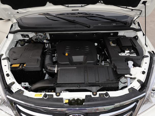 北汽威旺2015款威旺M30