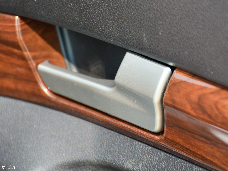 2016������S50 1.5T �քӚg�����F��