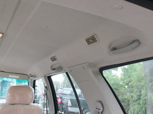 2011款2.8T 两驱柴油 空间座椅