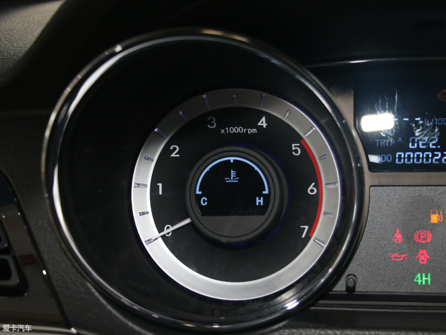 2015۪{F22 2.4L (q)A 