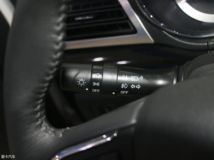 2015۪{F22 2.4L (q)A 