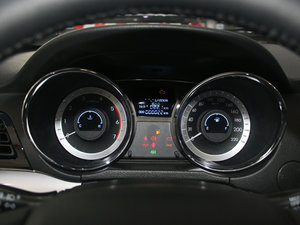 2015款2.4L 四驱豪华版 汽油 仪表