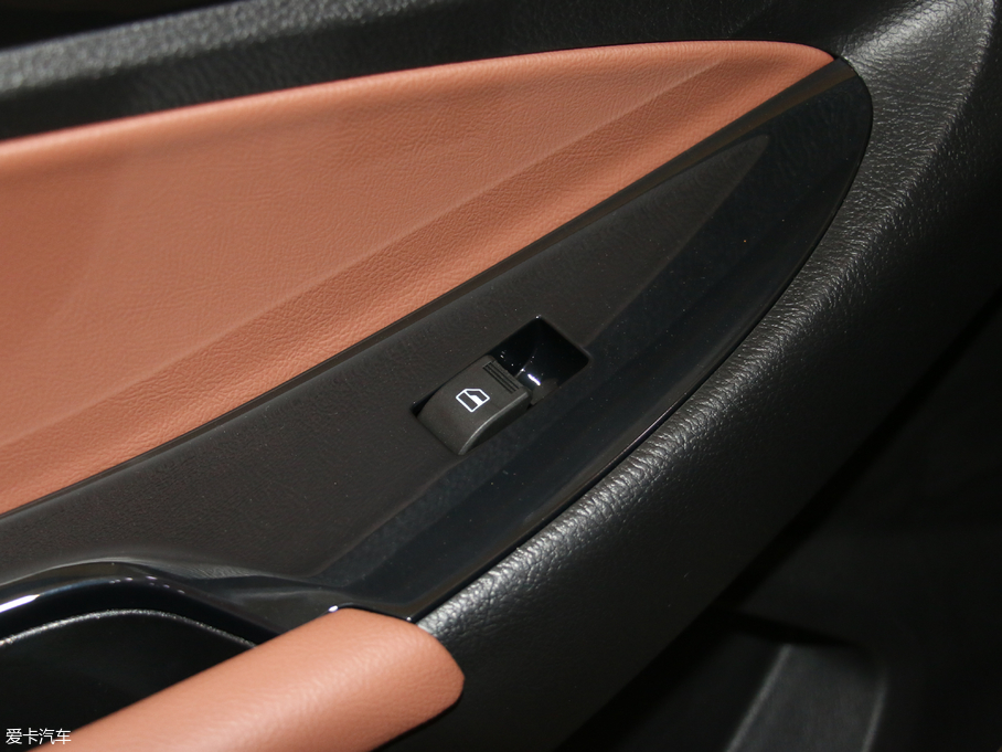 2017 1.9T քӲA 7