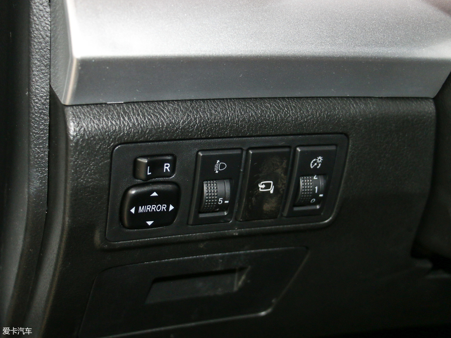 2017۪{F22 1.9T քӲ̓Ş p