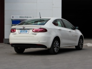 廣汽菲亞特2012款菲翔