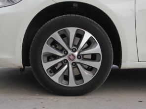 廣汽菲亞特2012款菲翔