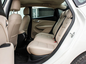 2012款1.4T 自动畅享版 后排空间