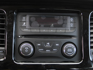 2012款1.4T 自动劲享版 中控区
