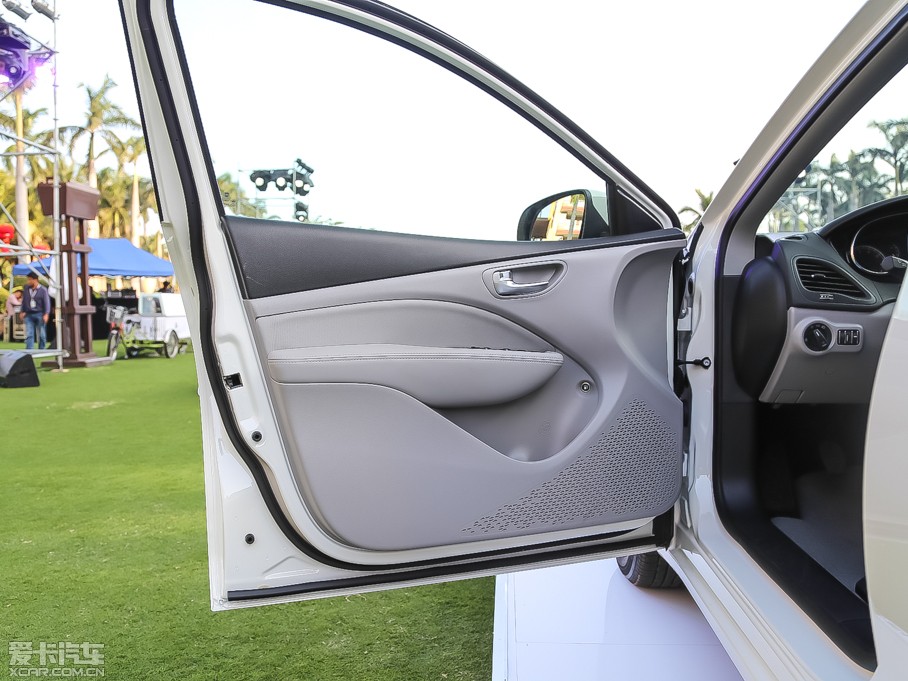 2014���� 1.4T �քӕr�а�