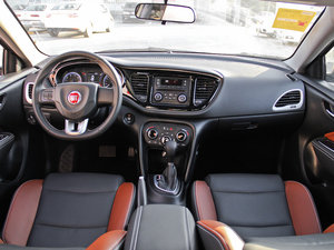 2015款1.4T 自动劲享版 内饰全景