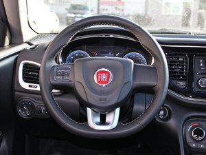 2015款1.4T 自动劲享版 方向盘