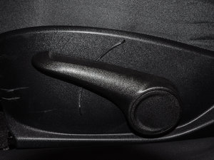 2015款1.4T 手动悦享版 主驾驶座椅调节