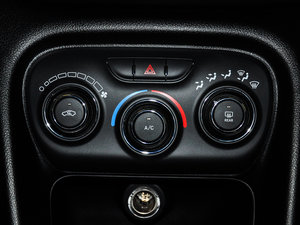 2015款1.4T 手动悦享版 空调调节