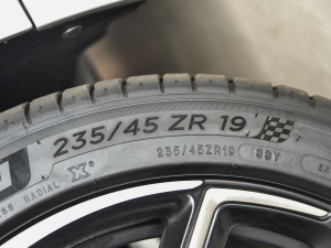 20211.6T E-TENSE  ݆̥ߴ