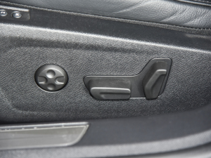 20211.6T E-TENSE  {{