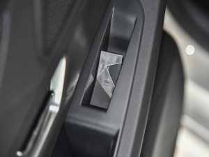 20211.6T E-TENSE  ܇ƅ^(q)