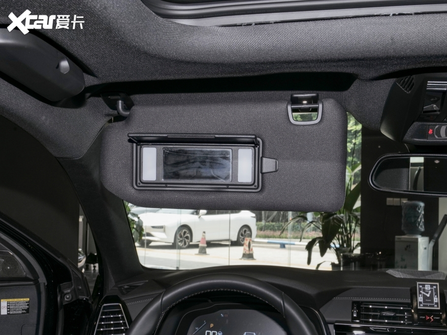 2022��DS 7 45THP �R����ذ�