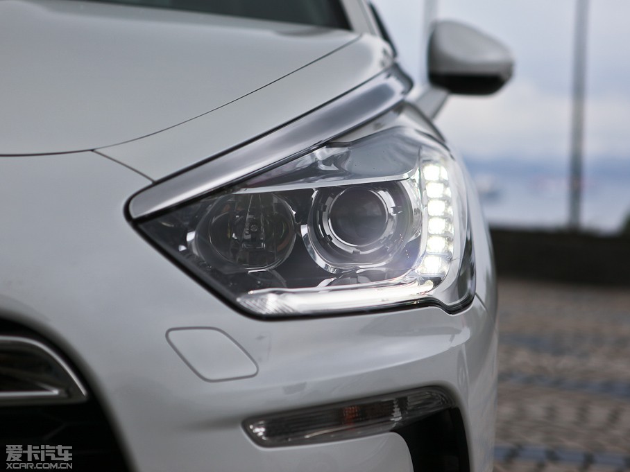 2013DS 5 1.6T Ԅ THP200 