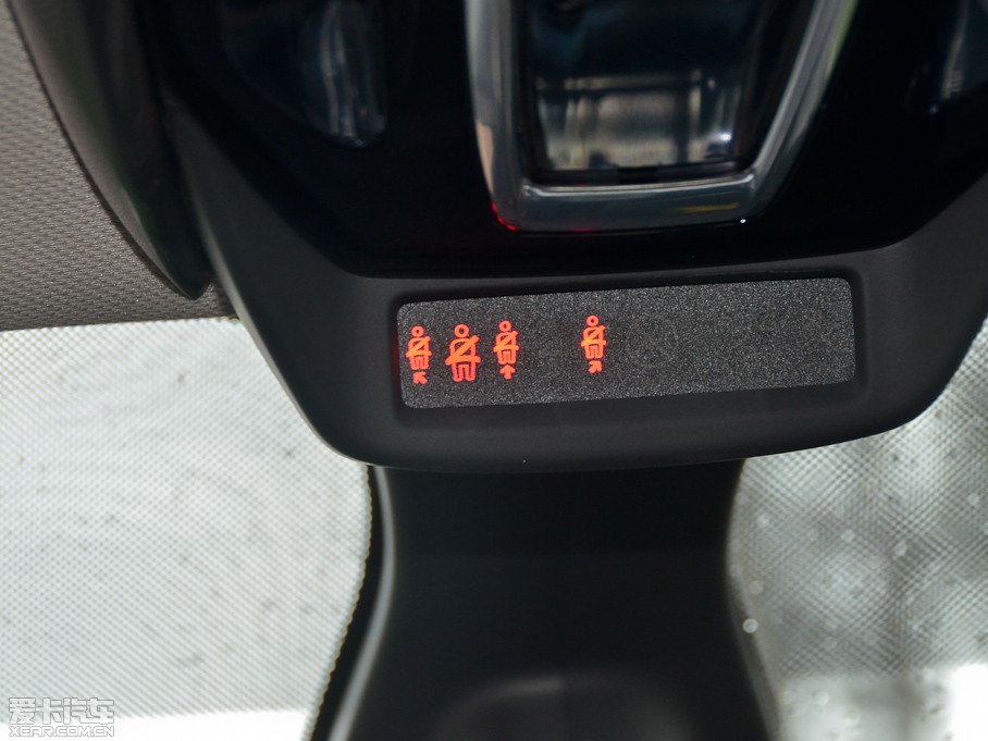 2013DS 5 1.6T Ԅ THP200 