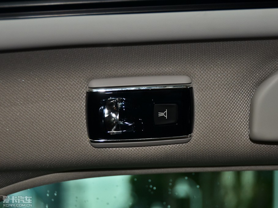 2013DS 5 1.6T Ԅ THP200 