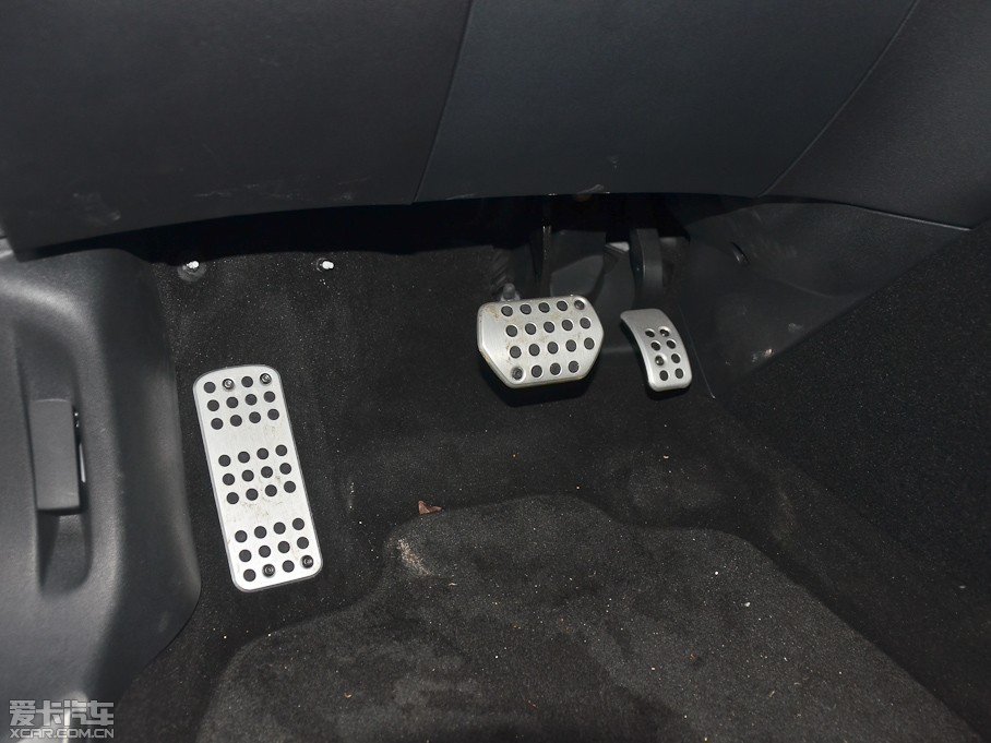 2013DS 5 1.6T Ԅ THP200 