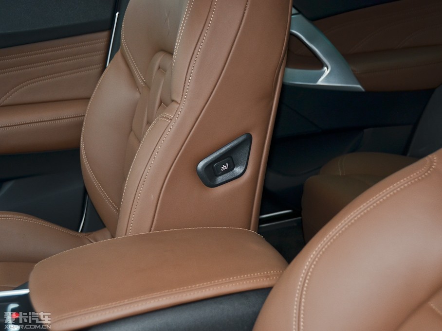 2013DS 5 1.6T Ԅ THP200 