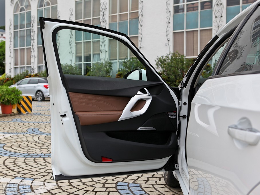 2013DS 5 1.6T Ԅ THP200 