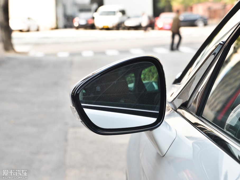 2013DS 5 1.6T Ԅ THP200 