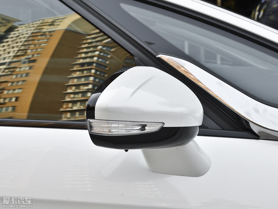 2013DS 5 1.6T Ԅ THP200 