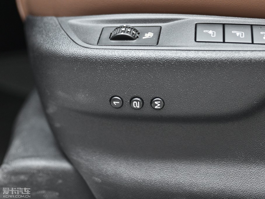 2013DS 5 1.6T Ԅ THP200 