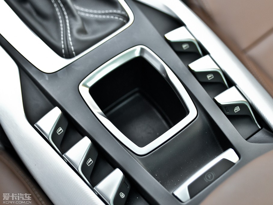 2013DS 5 1.6T Ԅ THP200 