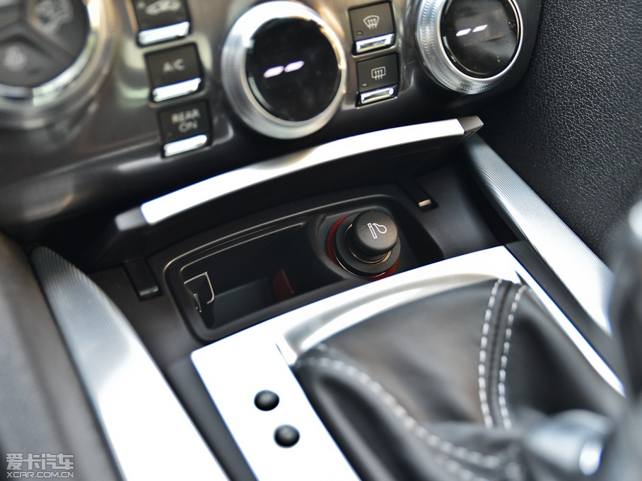 2013DS 5 1.6T Ԅ THP200 