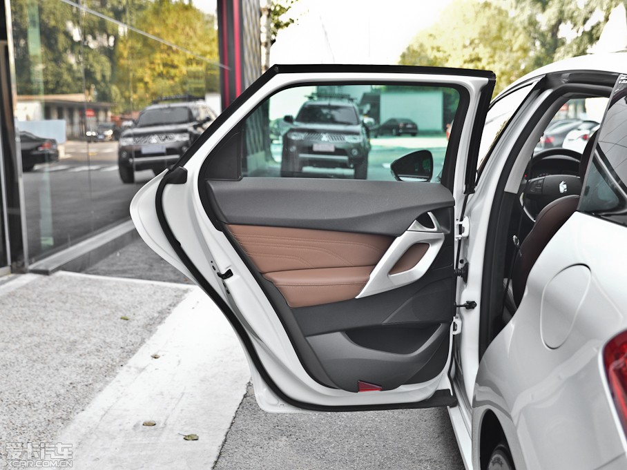 2013DS 5 1.6T Ԅ THP200 