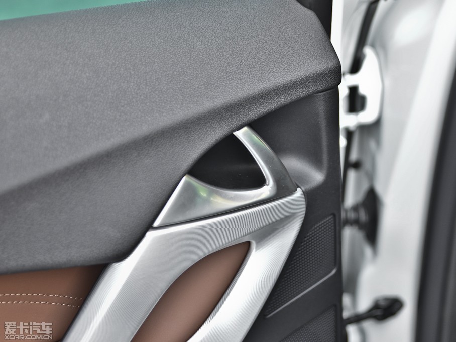 2013DS 5 1.6T Ԅ THP200 