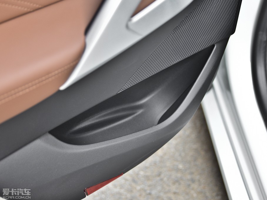 2013DS 5 1.6T Ԅ THP200 