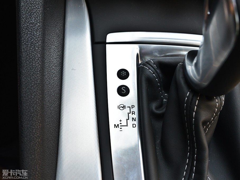 2013DS 5 1.6T Ԅ THP200 