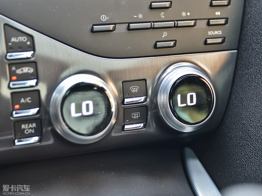 2013DS 5 1.6T Ԅ THP200 