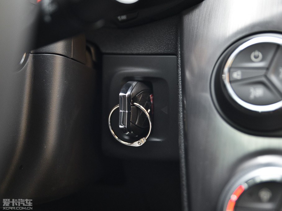 2013DS 5 1.6T Ԅ THP200 