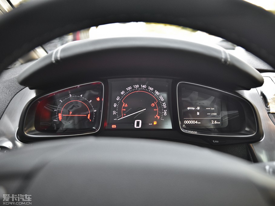 2013DS 5 1.6T Ԅ THP200 