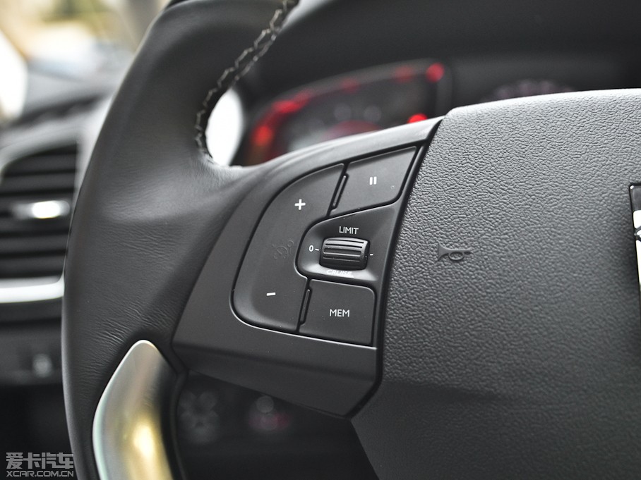 2013DS 5 1.6T Ԅ THP200 