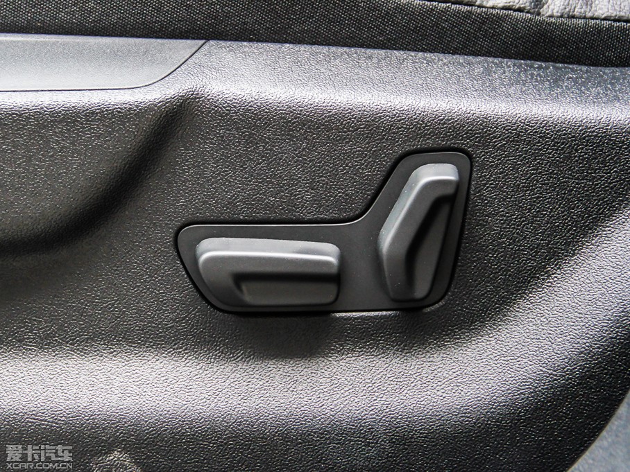 2013DS 5 1.6T ԄӺA THP160 