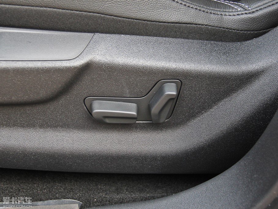 2013DS 5 1.6T ԄӺA THP200