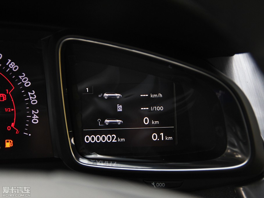 2013DS 5 1.6T Ԅ(dng)A THP200