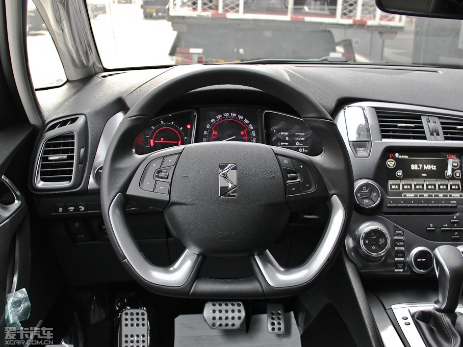 2013DS 5 1.6T ԄӺA THP200