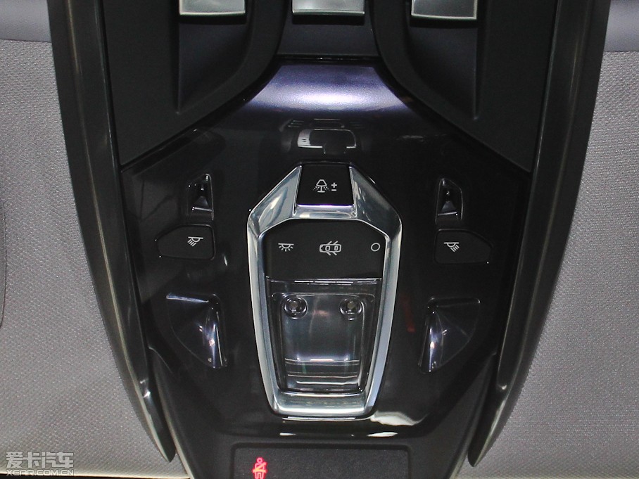 2013DS 5 1.6T ԄӺA THP200