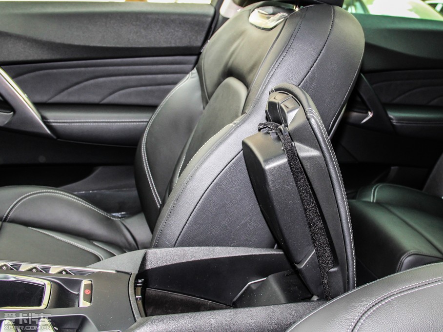 2013DS 5 1.6T Ԅ° THP160