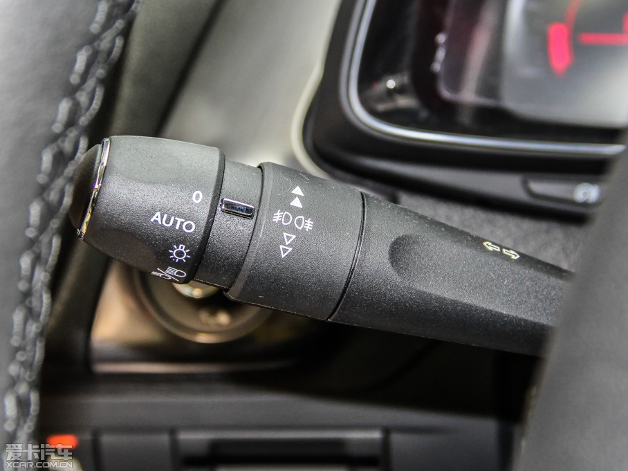 2013DS 5 1.6T Ԅ° THP160