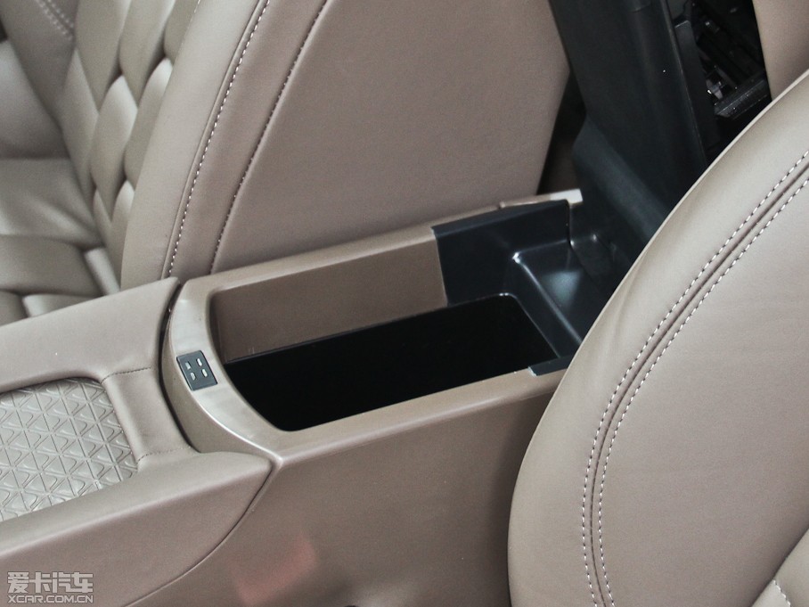 2014DS 5LS THP200 Ԅ